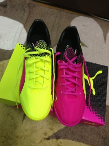 プーマ　フットサルシューズ